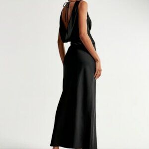 The A&F Julia Slip Cowl-Back Maxi Dress Size M Black